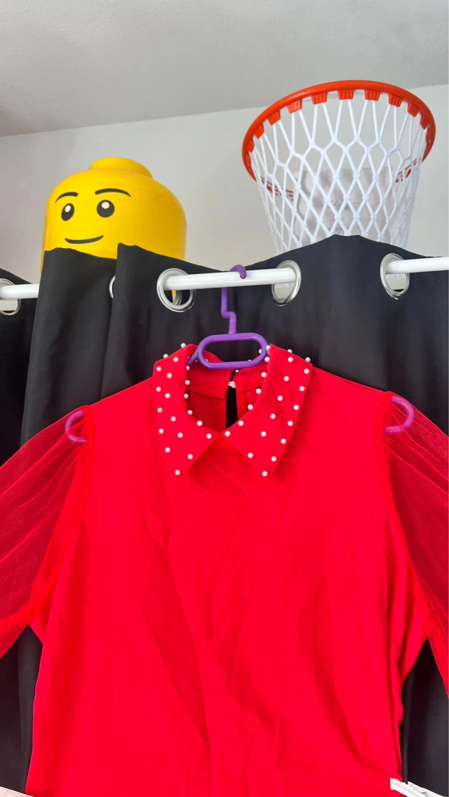 Deslumbrante Vestido Vermelho com Contas. – photo 5